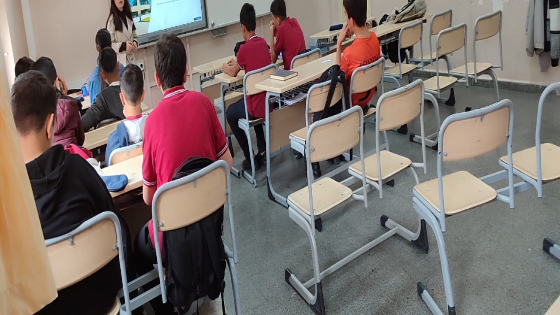 LGS Motivasyon Semineri Verildi